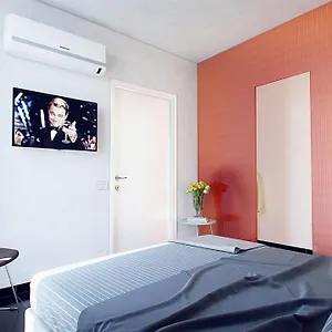 De Lollis 2*, Roma Italia